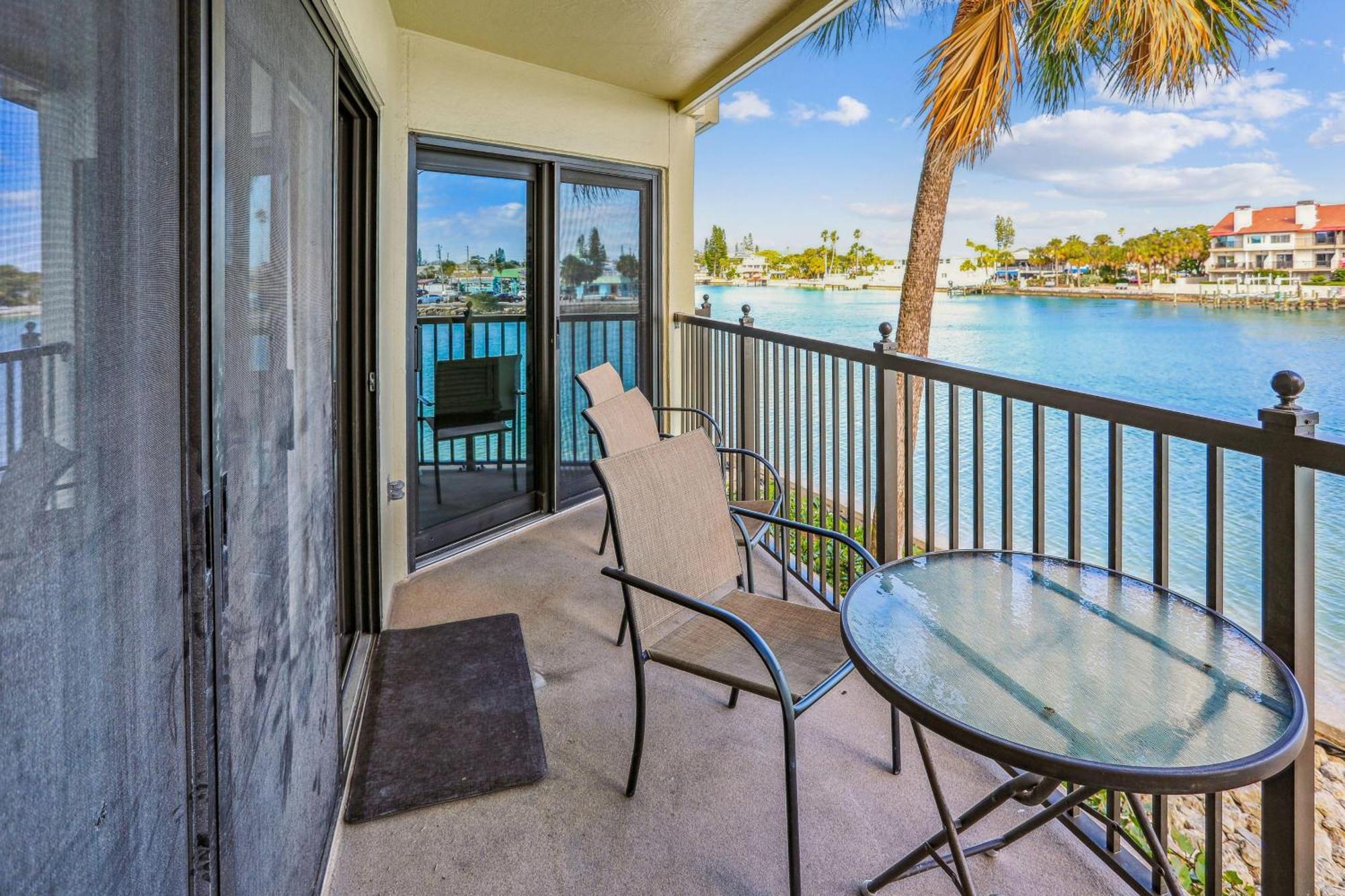 Land'S End 3-205 Bay Front - Premier Villa St. Pete Beach Luaran gambar