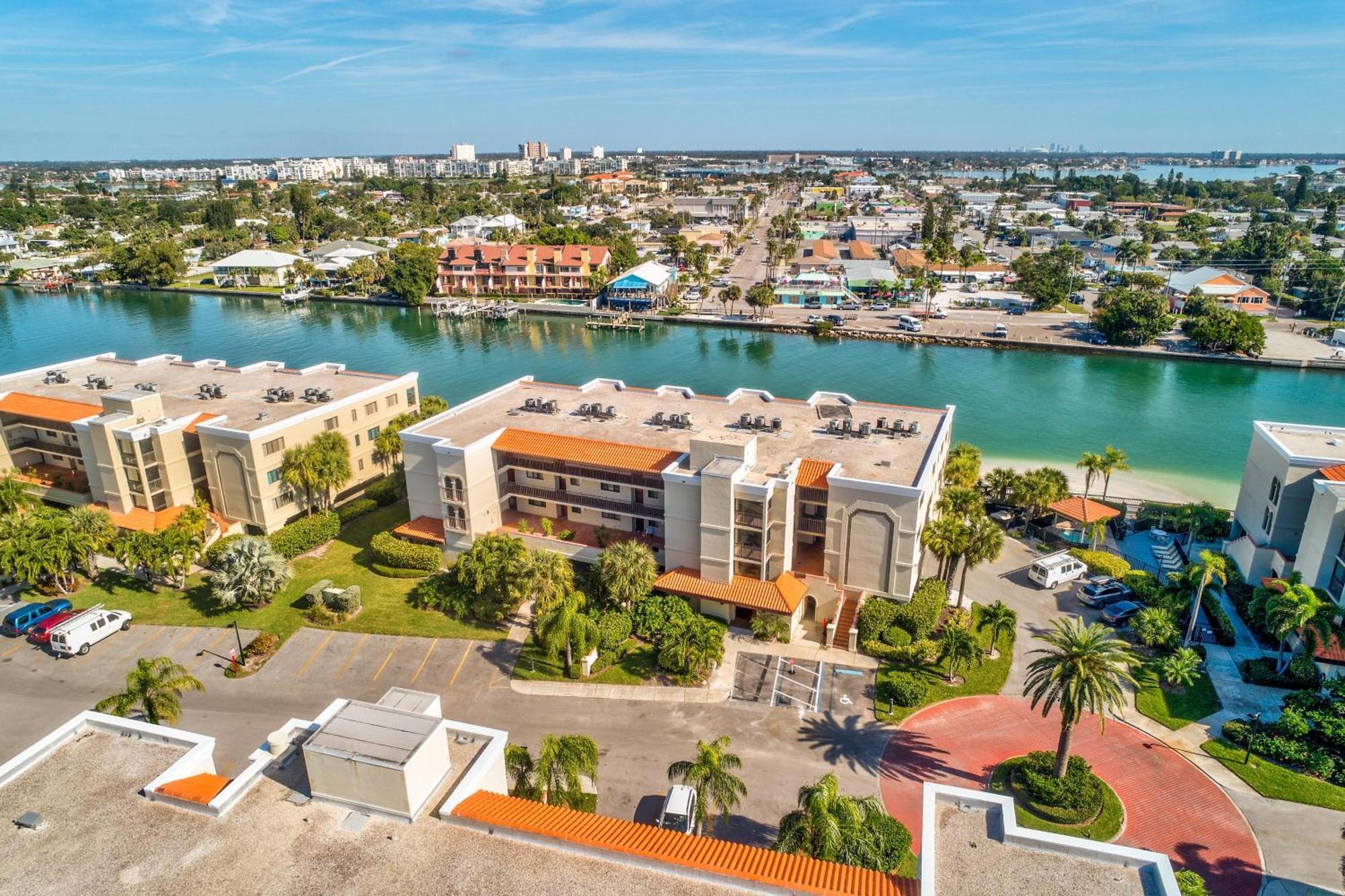 Land'S End 3-205 Bay Front - Premier Villa St. Pete Beach Luaran gambar