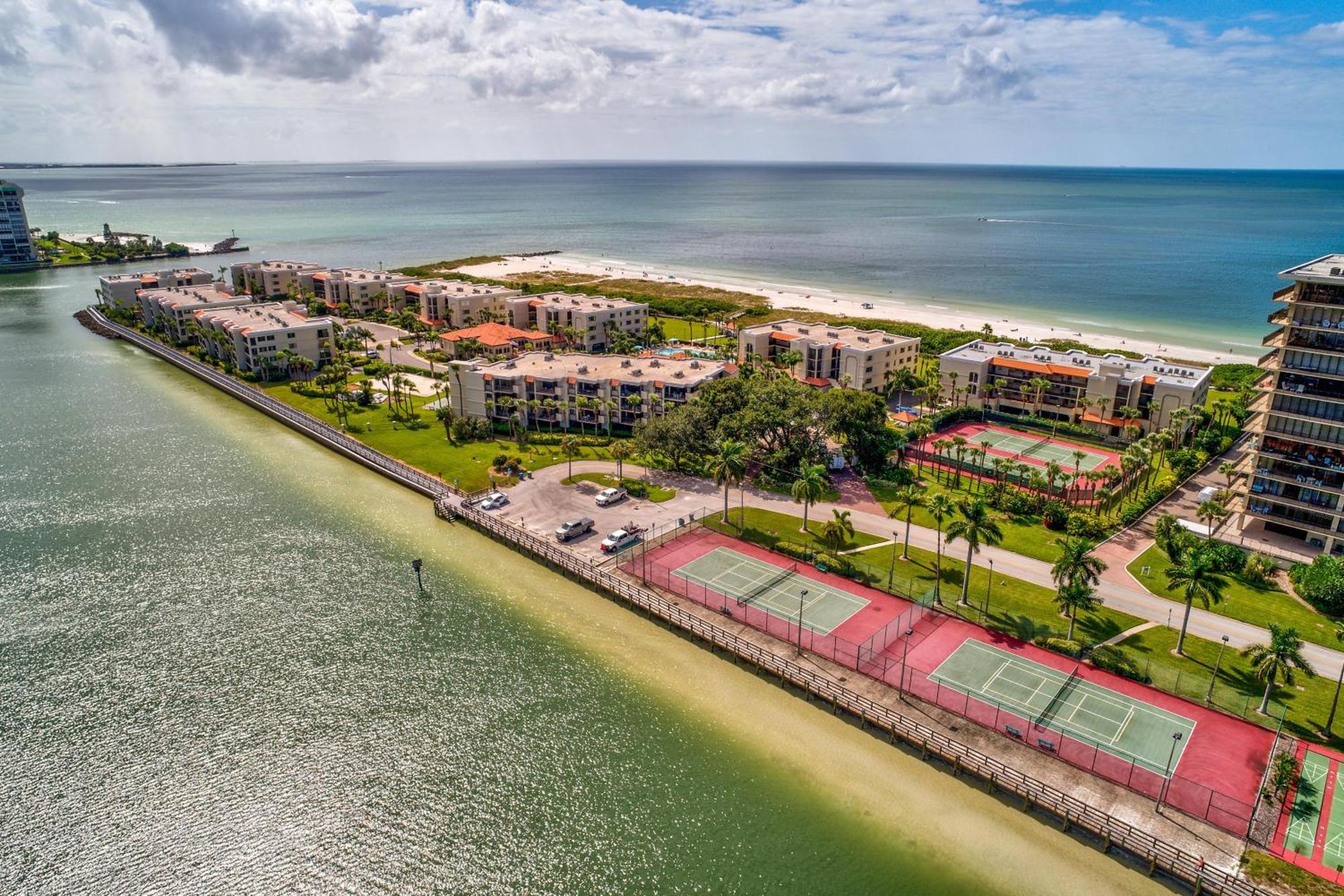 Land'S End 3-205 Bay Front - Premier Villa St. Pete Beach Luaran gambar